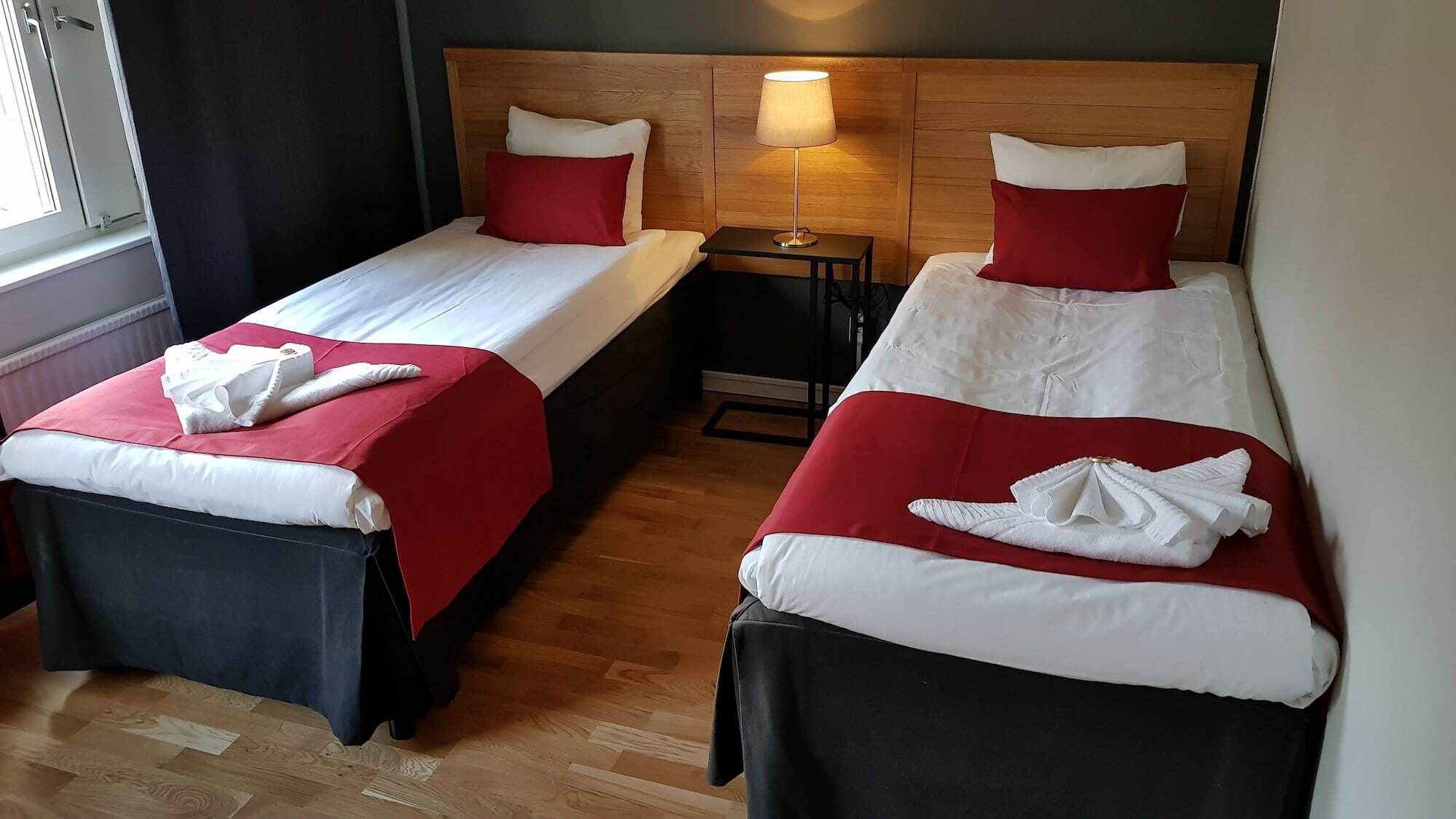City Hotel Кристинехамн Экстерьер фото